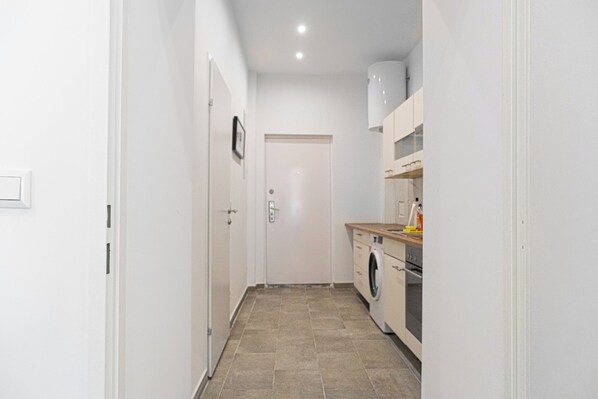 Studio | Cuisine privée | Mini réfrigérateur, plaque de cuisson