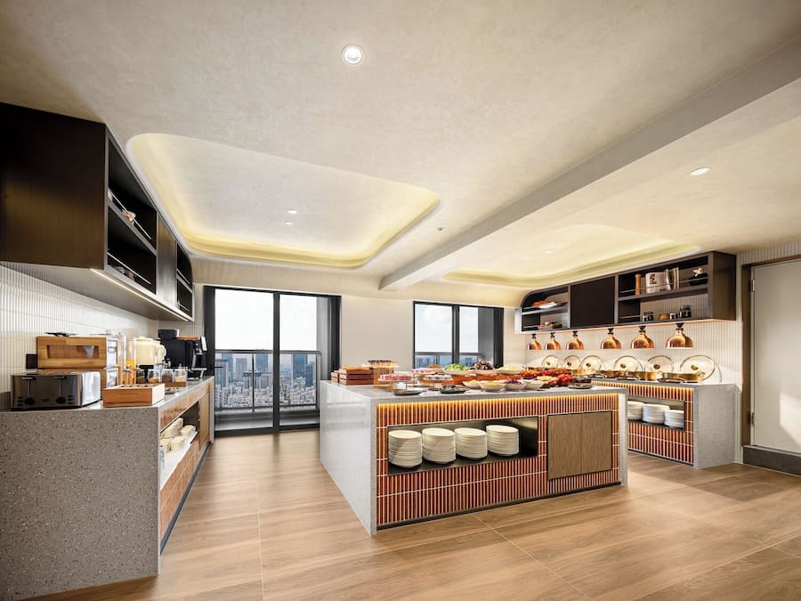 Free daily buffet breakfast