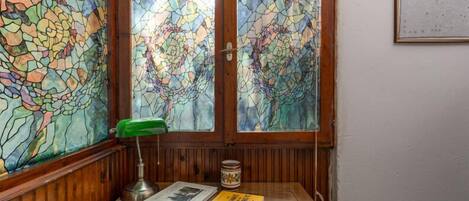 Apartment, 2 Bedrooms, Balcony | Living area