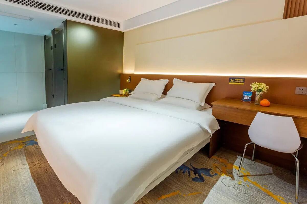 经典双人房, 庭院景观 | 高档床上用品、羽绒被、特色装修、特色家居