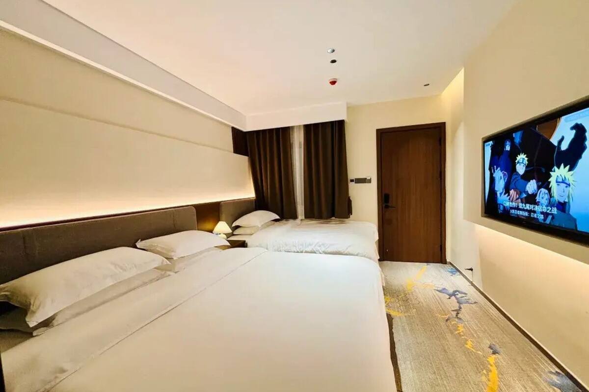 皇家双人房, 庭院景观 | 高档床上用品、羽绒被、特色装修、特色家居