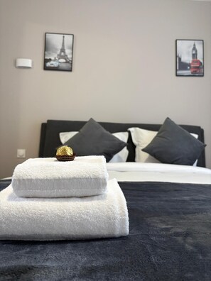 Coffres-forts dans les chambres, bureau