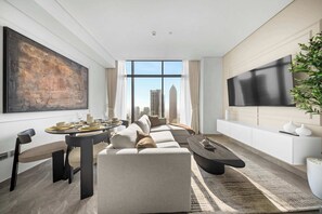 TV - Free housekeeping visits during your stay - StayShort - Beautiful 1BR in Business Bay Sleeps 4! (Business Bay)