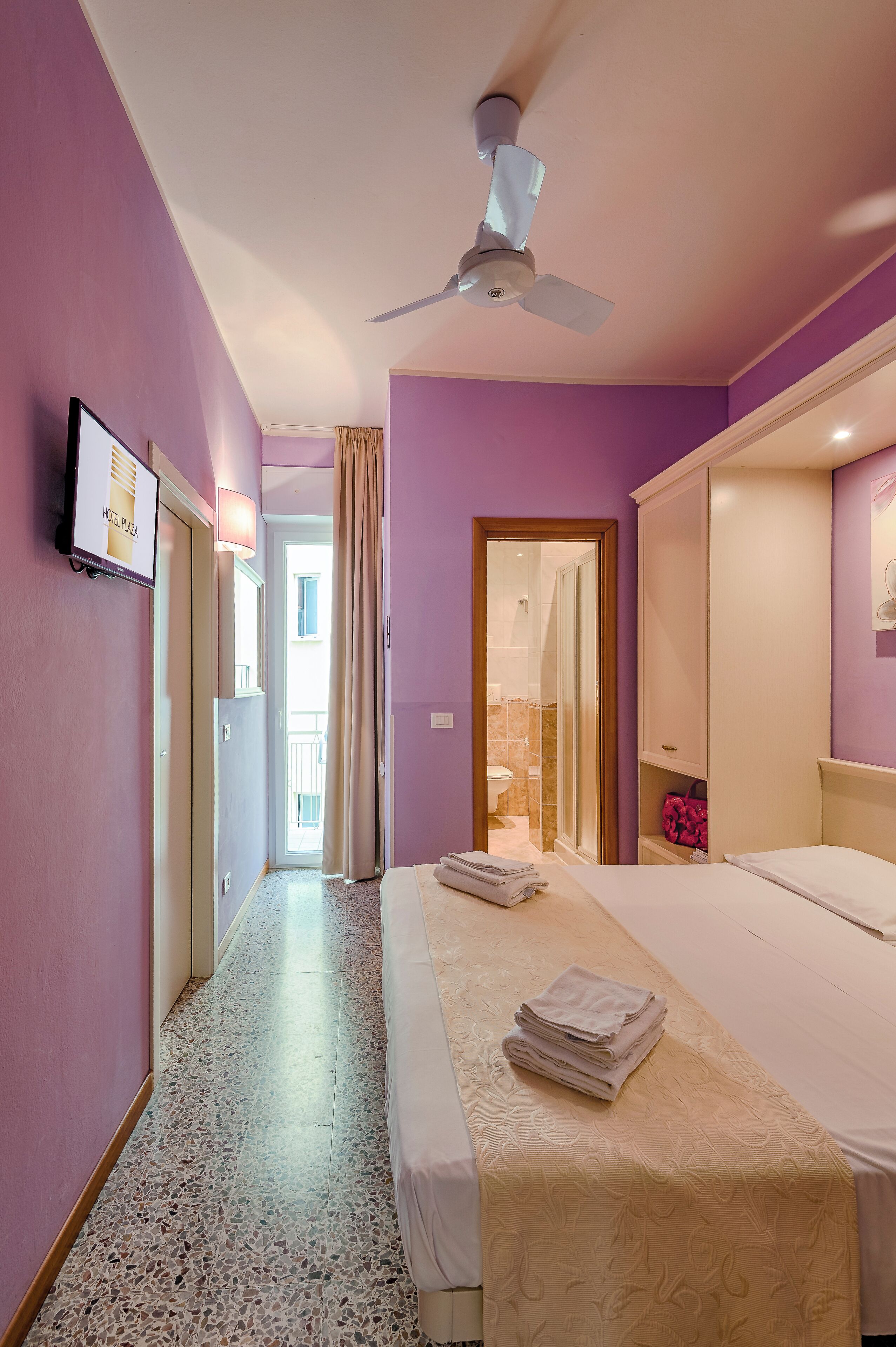 ファミリー 4 人部屋 | WiFi (無料)