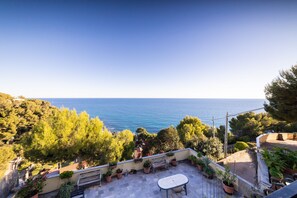 Water view - Sweet orizzonte (Imperia)