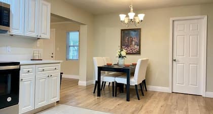 3-bedroom house with AC in charming Oviedo close to the University