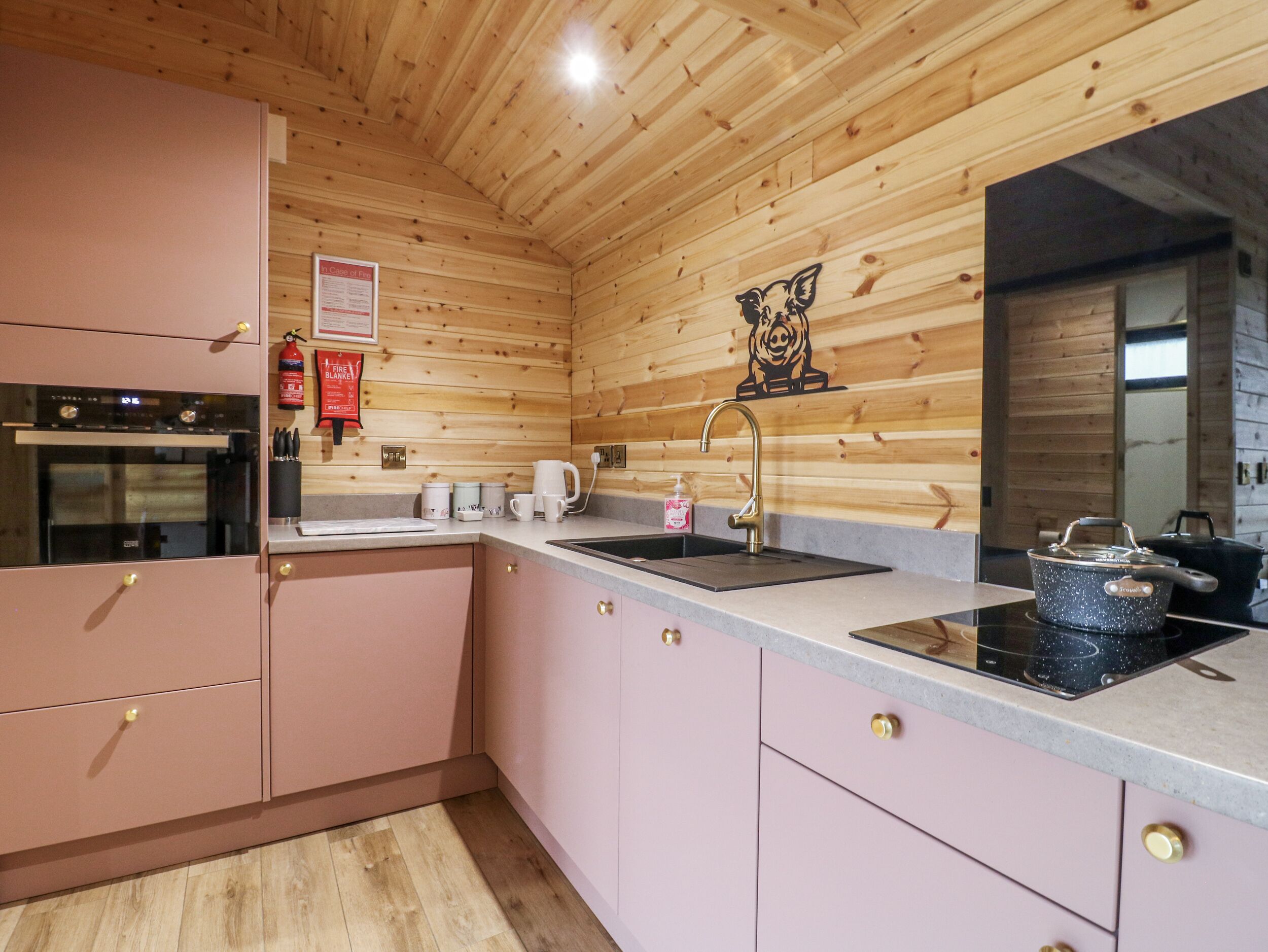 غسالة أطباق، مستلزمات طهي/أطباق/أوعية