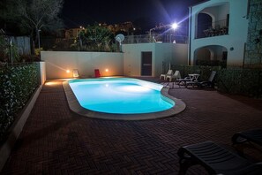 A heated pool - GF Apartments La Vigna - SUPERB. (Badesi)
