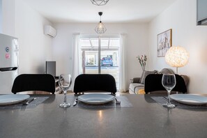 Apartment, 2 Bedrooms, Kitchen, City View | In-room dining - Levante - 2-BR Apt. & Terrace in Larnaca (Larnaca)