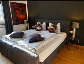 WiFi, bed sheets - First Floor Vacation Home AusZeit (Bad Bertrich)