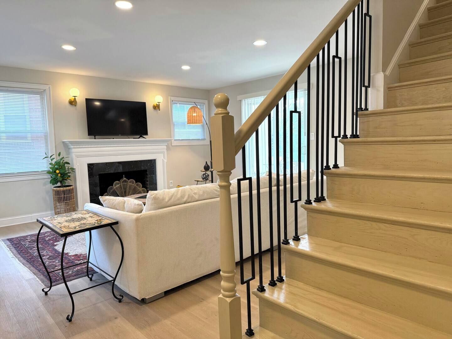 المنشأة من الداخل