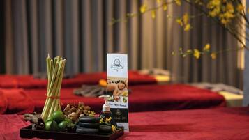 身体护理、瑞典式按摩、泰式按摩、运动按摩、体膜护理、身体磨砂