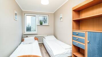 Iron/ironing board, free WiFi