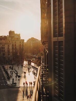 Street view - Hotel Casa Luz (Barcelona)