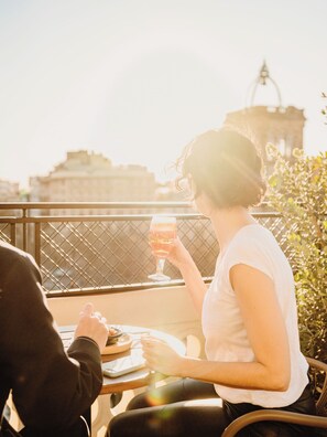 Food and drink - Hotel Casa Luz (Barcelona)