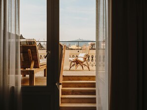 Family Suite, City View | View from room