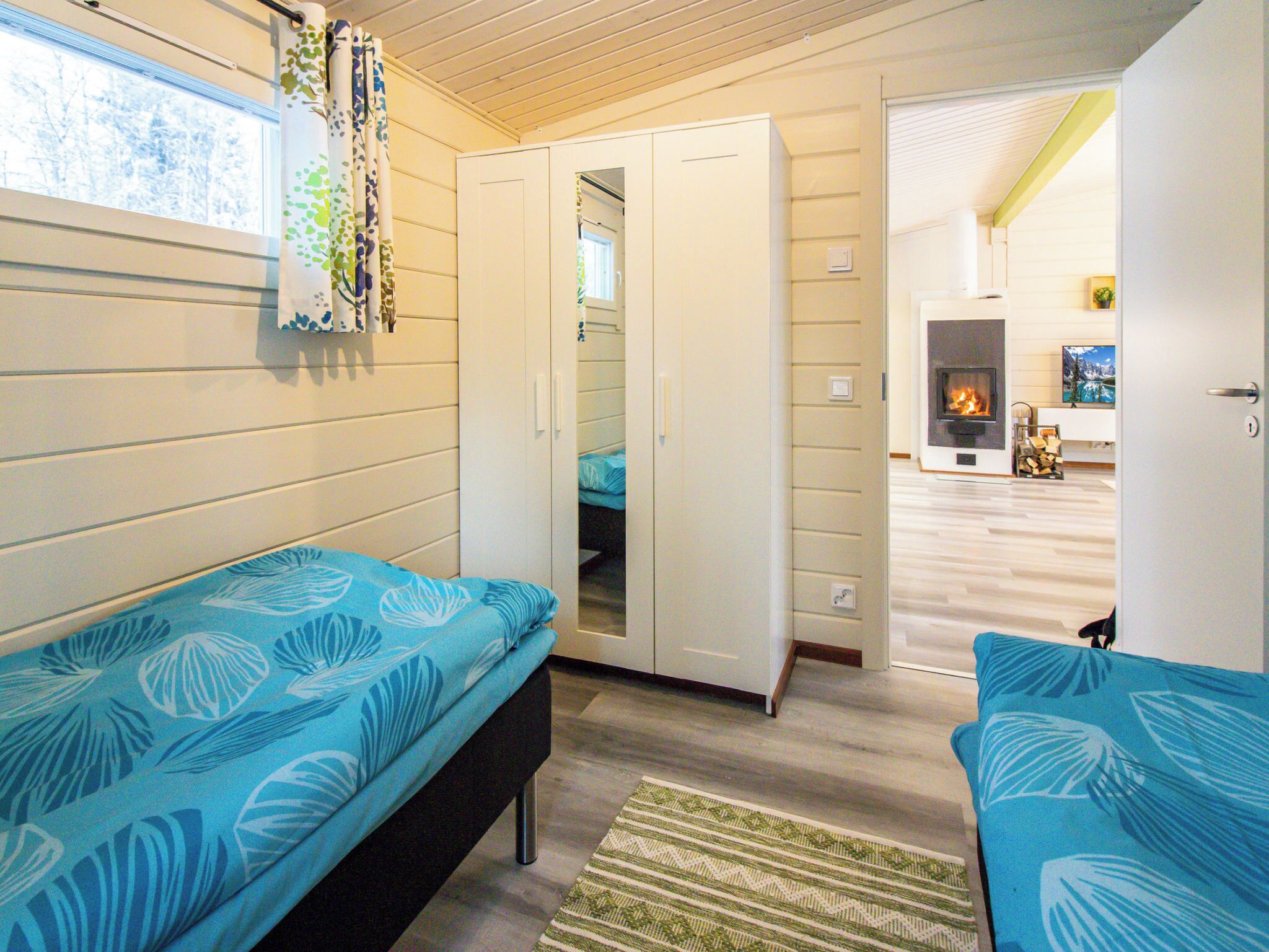 2 bedrooms
