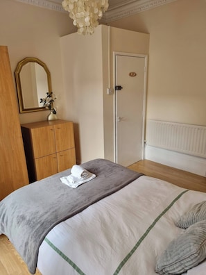 Apartment, 2 Bedrooms, Smoking | 2 bedrooms - Private 2 bed Flat Sunderland City Centre (Sunderland)
