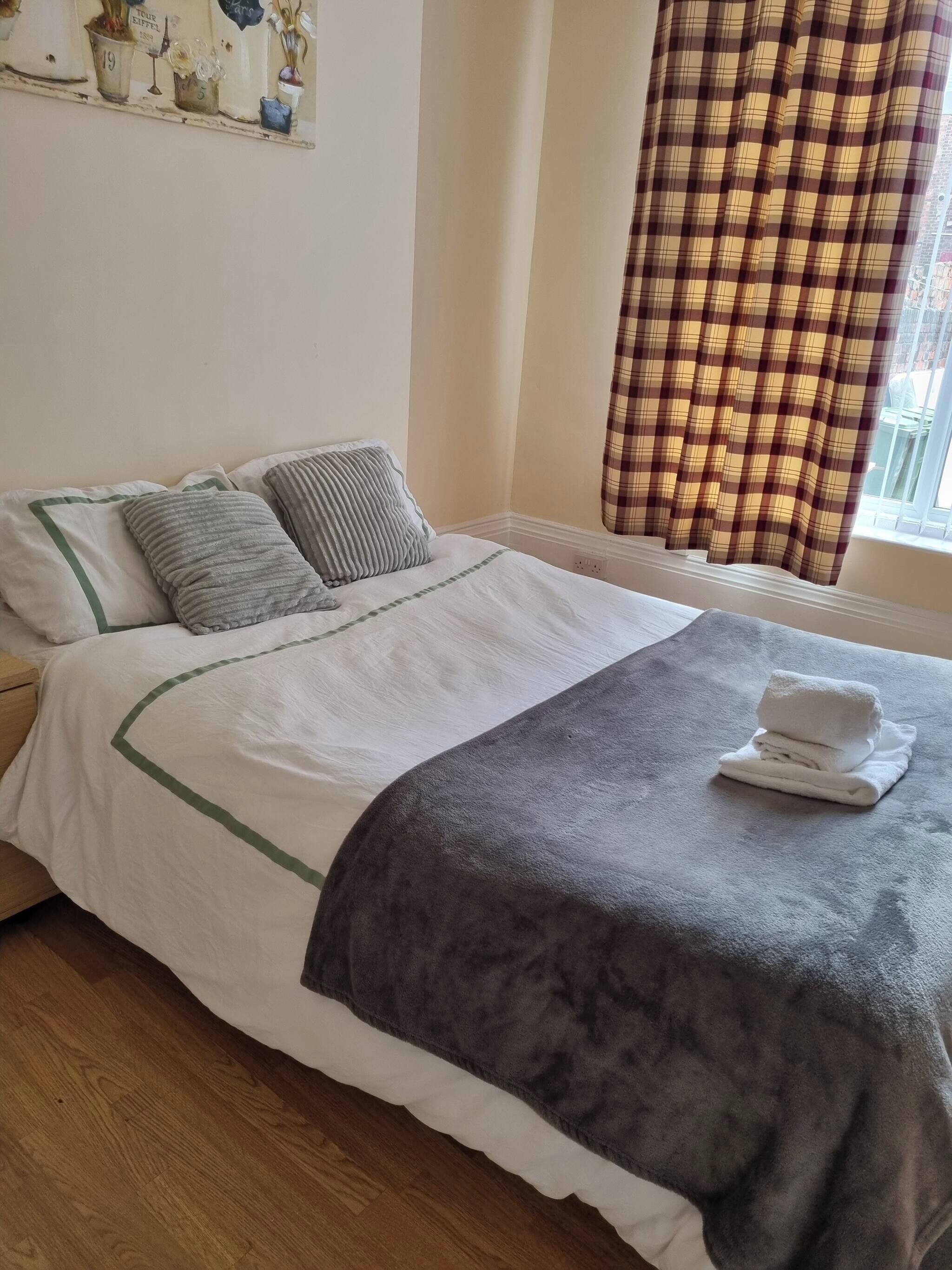 2 bedrooms