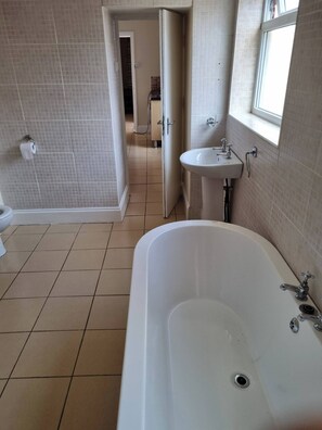 Apartment, 2 Bedrooms, Smoking | Bathroom - Private 2 bed Flat Sunderland City Centre (Sunderland)