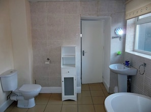 Apartamento, 2 quartos, para fumantes | Banheiro