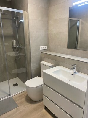 風筒、提供毛巾、番梘、廁紙