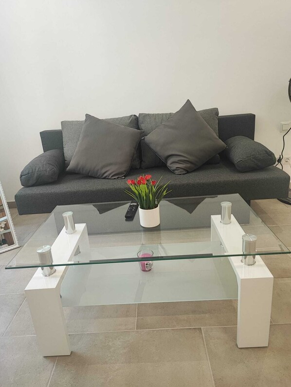 基础公寓 | 熨斗/熨板、免费 WiFi