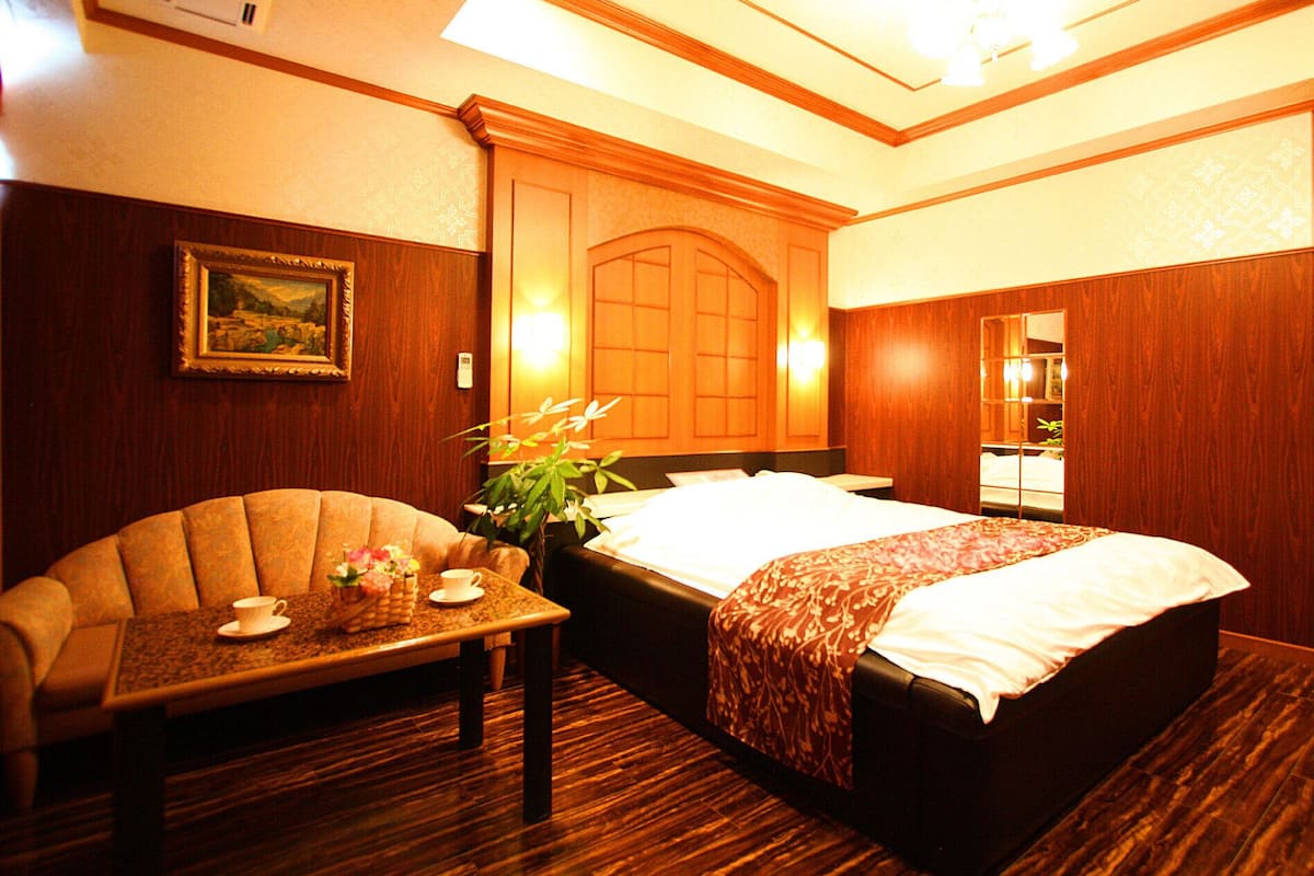 Double Room | Free WiFi