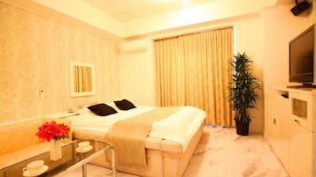Double Room | Free WiFi