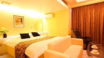 Double Room | Free WiFi