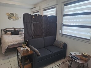 Bügeleisen/Bügelbrett, WLAN, Bettwäsche