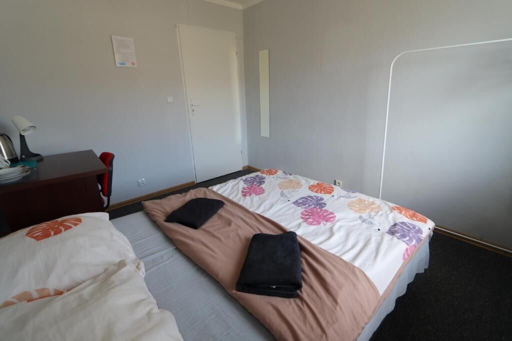 经典双人房, 1 张双人床 | 办公桌、笔记本电脑工作区、熨斗/熨衣板、免费 WiFi