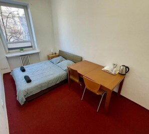 Classic Double Room, 1 Double Bed | Desk, laptop workspace, iron/ironing board, free WiFi - Fantastic Inn Warsaw - NS27 (Warsaw)