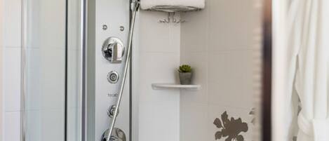 Apartment, Sea View | Bathroom