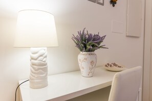 Apartment, Sea View | Living area - il giardino di Laura (Pompeiana)