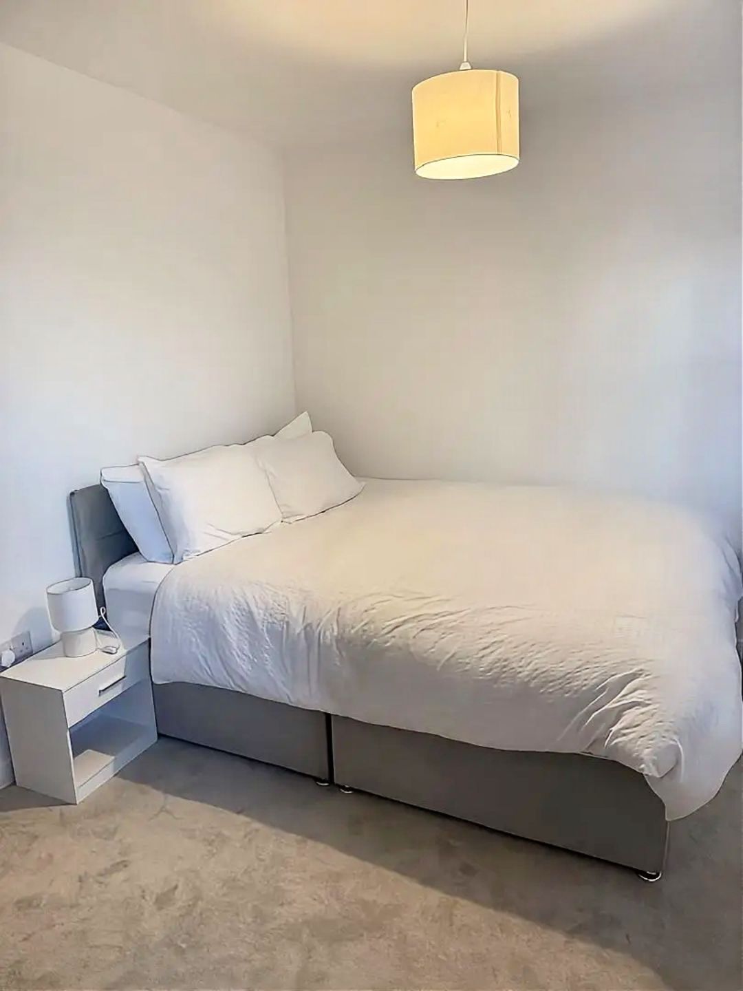 Strykejern/-brett, wi-fi og sengetøy