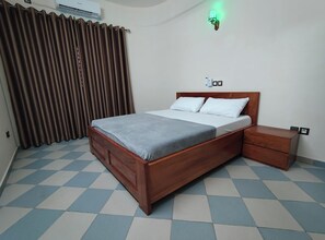 Shared Dormitory, 2 Bedrooms, Smoking, Balcony | 2 bedrooms