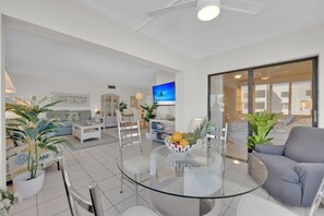 TV - Beachfront 3B/2B Sandarac Vacation Condo 702A. Direct gulf view! (Fort Myers Beach)