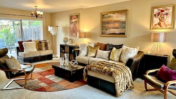 House | 4 bilik tidur, Internet