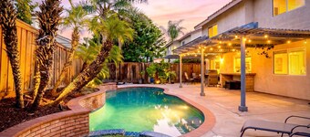 带泳池和水疗的豪华葡萄酒乡别墅  