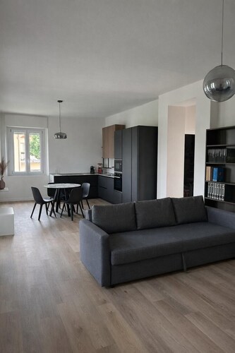 Aunt Pina Apartment