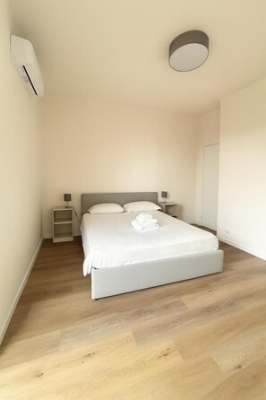 WiFi, bed sheets - Aunt Pina Apartment (Caselle Torinese)