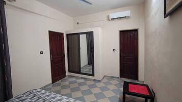 Room, 1 Bedroom, Smoking, Balcony | 1 bedroom