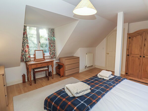 4 slaapkamers, individueel gedecoreerd, individueel gemeubileerd