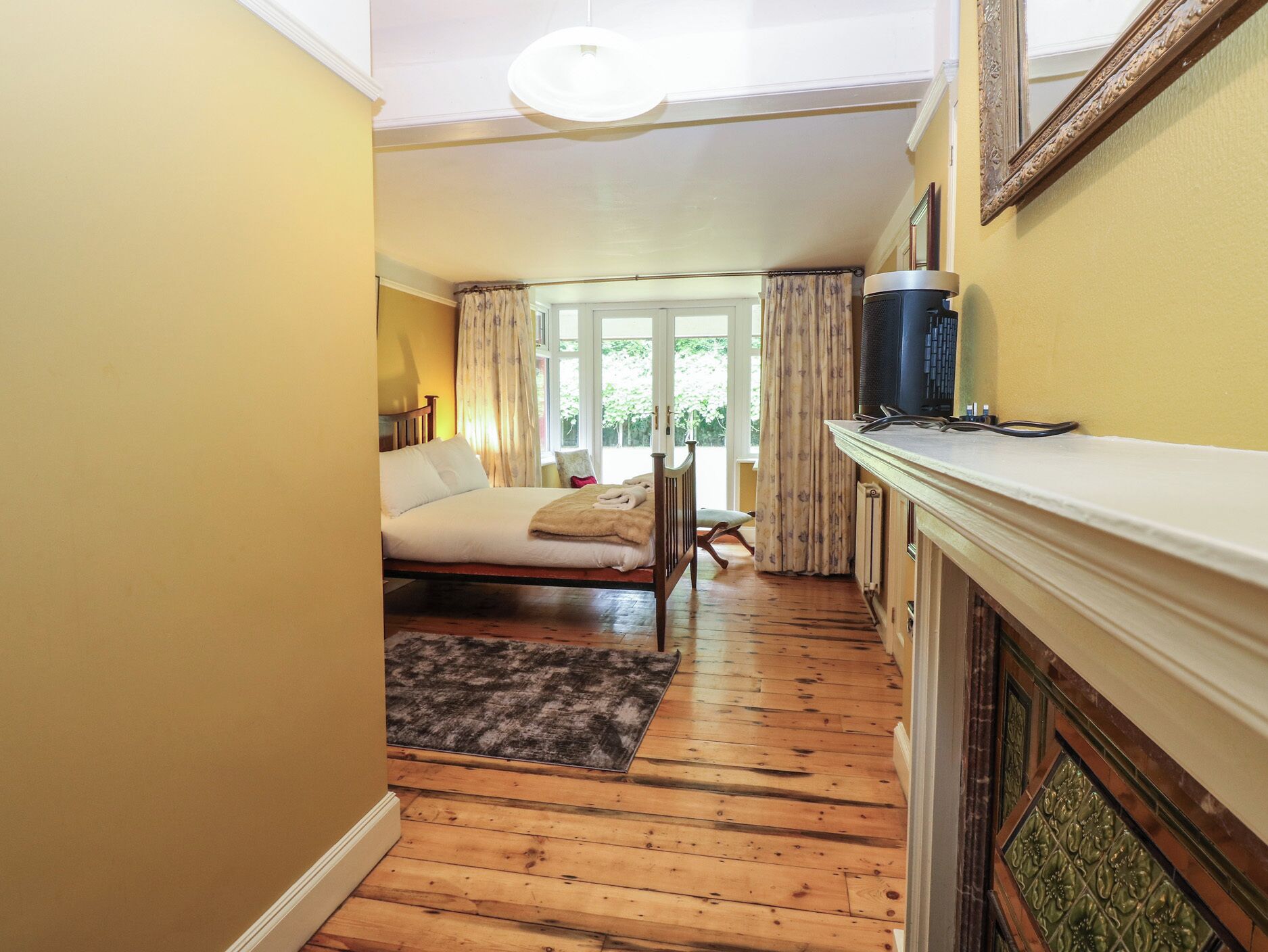 4 bedrooms, WiFi (free), individually decorated, individually furnished
