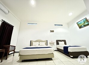 Family Triple Room - Nidra Living Guesthouse Batu (Batu)