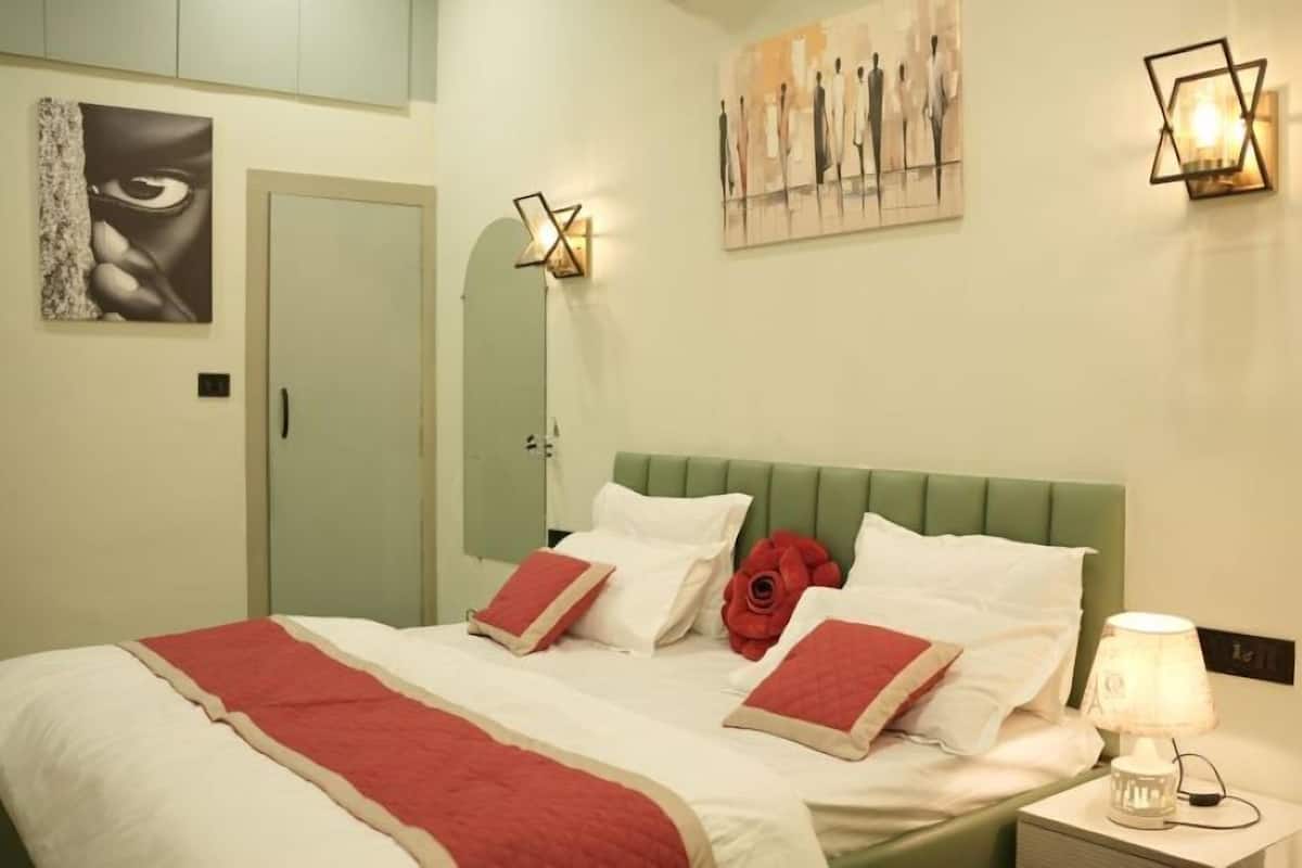 Executive Room | Exterior