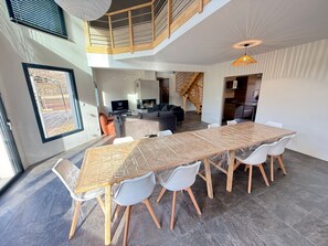 Dining - Spacious villa between forest and golf, absolute tranquility (Donnery)