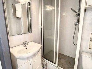 Bathroom - Soustons Beach - T2, 4 ppl, Pets allowed, Parking (Soustons)