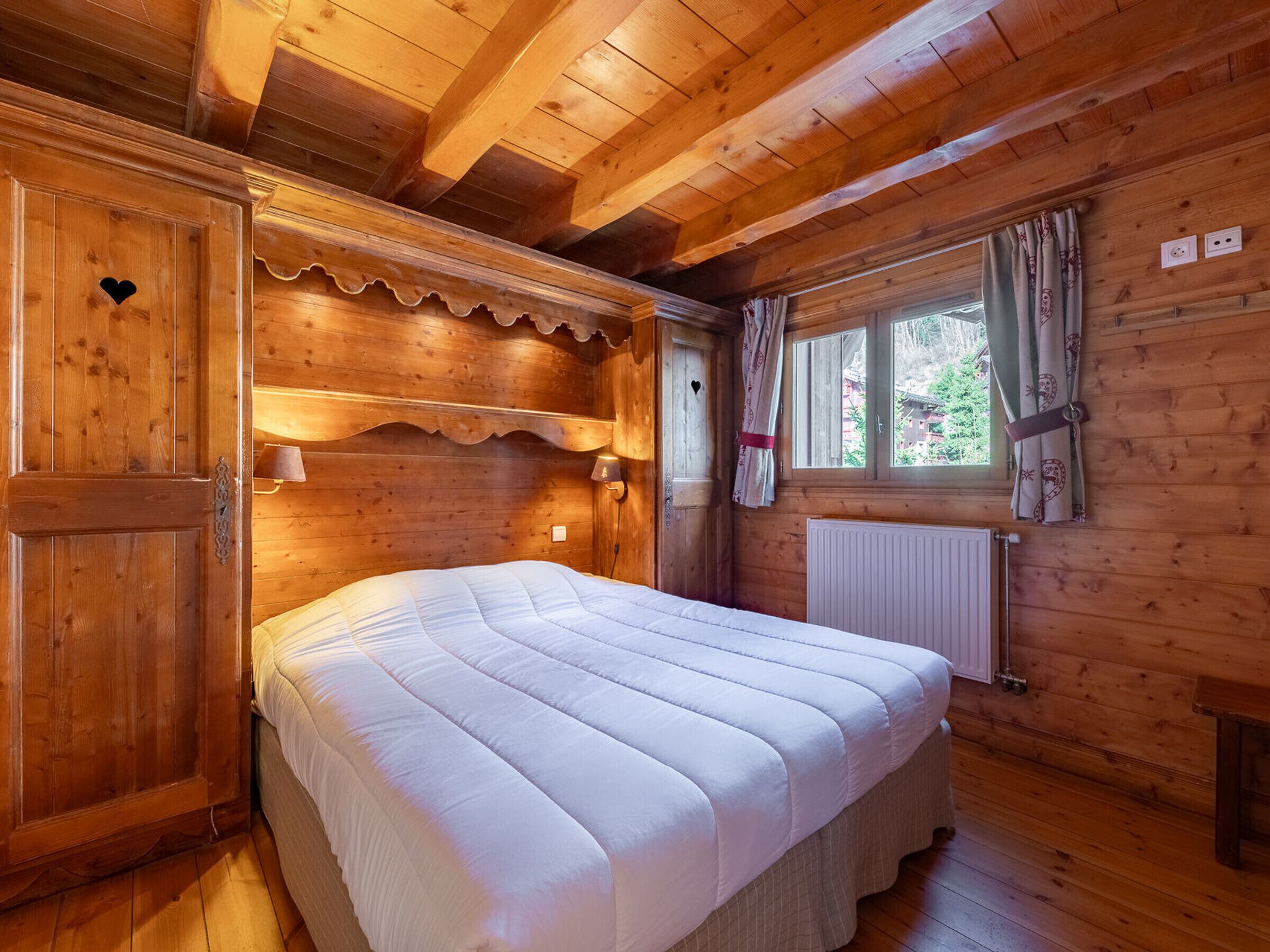 Méribel: Spacious Apartment For 10 People, 5 Rooms With Pool And Parking - Méribel